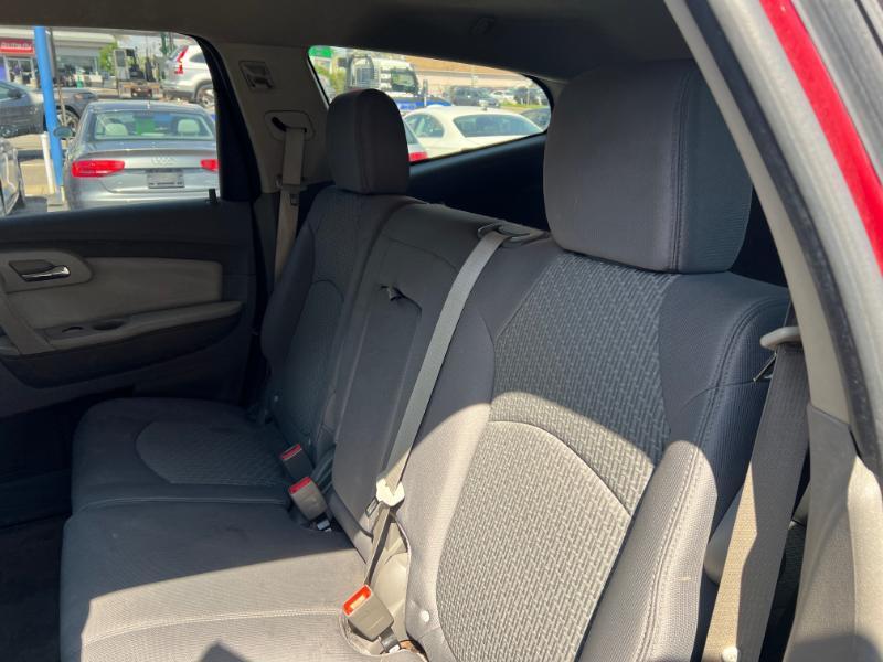 Chevrolet Traverse LT AWD 2011