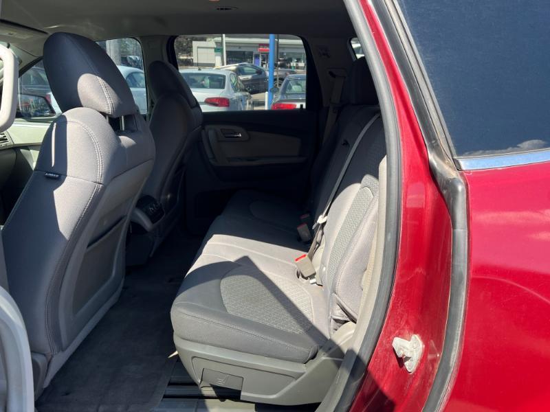 Chevrolet Traverse LT AWD 2011