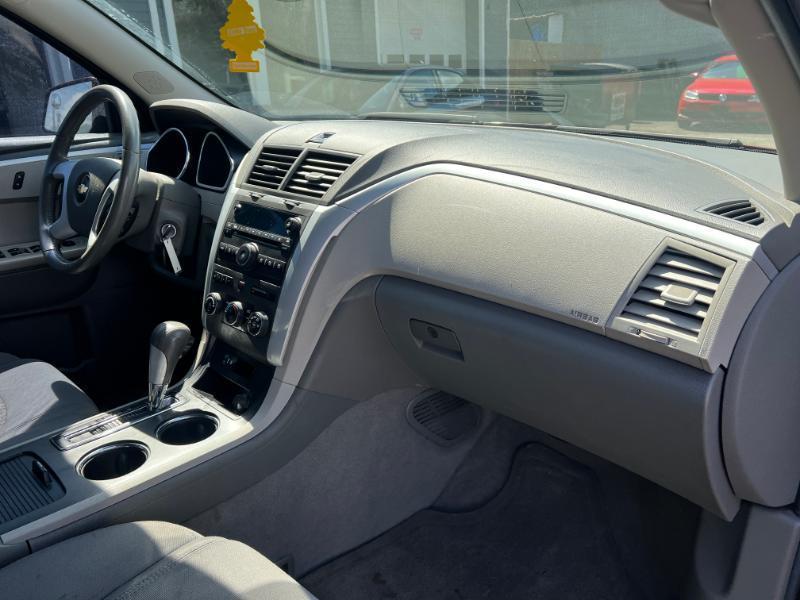 Chevrolet Traverse LT AWD 2011