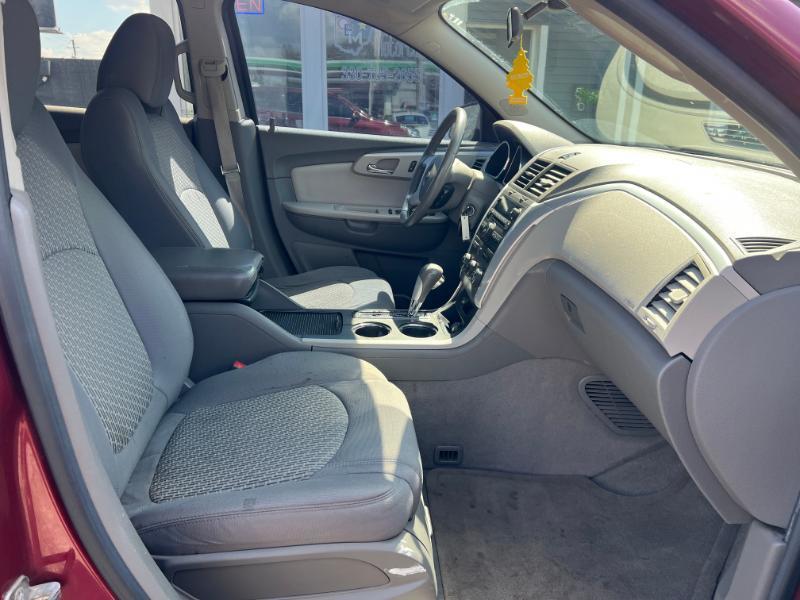 Chevrolet Traverse LT AWD 2011