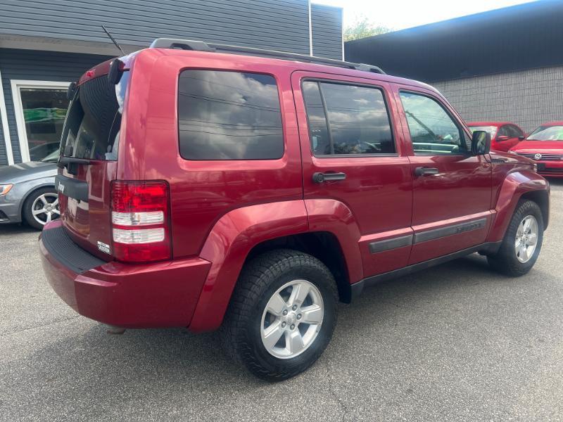 Jeep Liberty Sport 4WD 2012