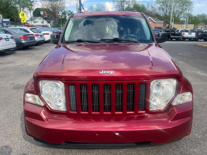 Jeep Liberty Sport 4WD 2012
