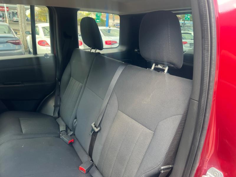 Jeep Liberty Sport 4WD 2012