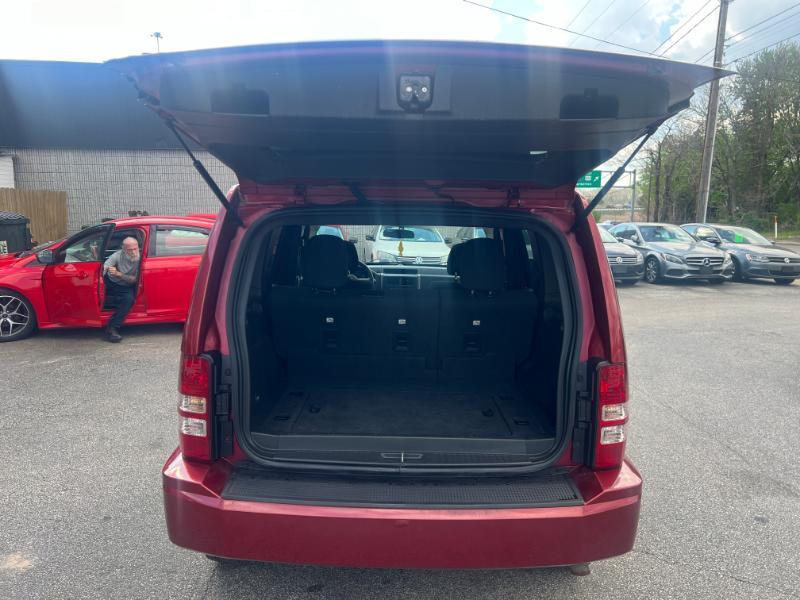 Jeep Liberty Sport 4WD 2012