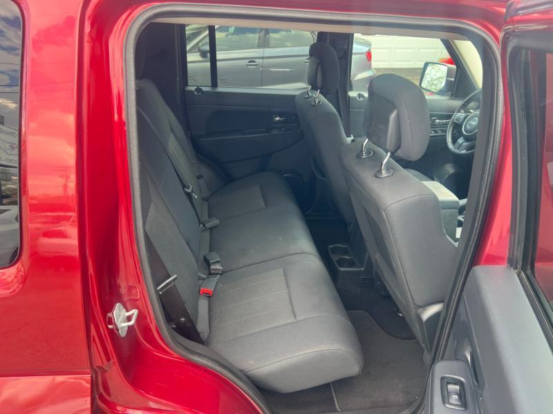 Jeep Liberty Sport 4WD 2012