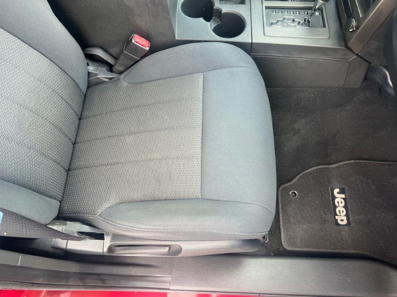 Jeep Liberty Sport 4WD 2012