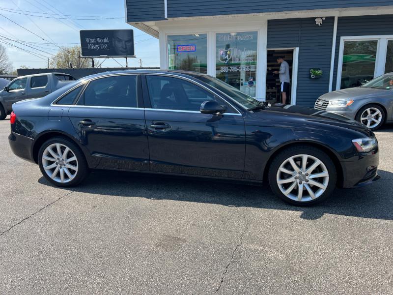 Audi A4 2.0T Premium Sedan quattro Manual 2013