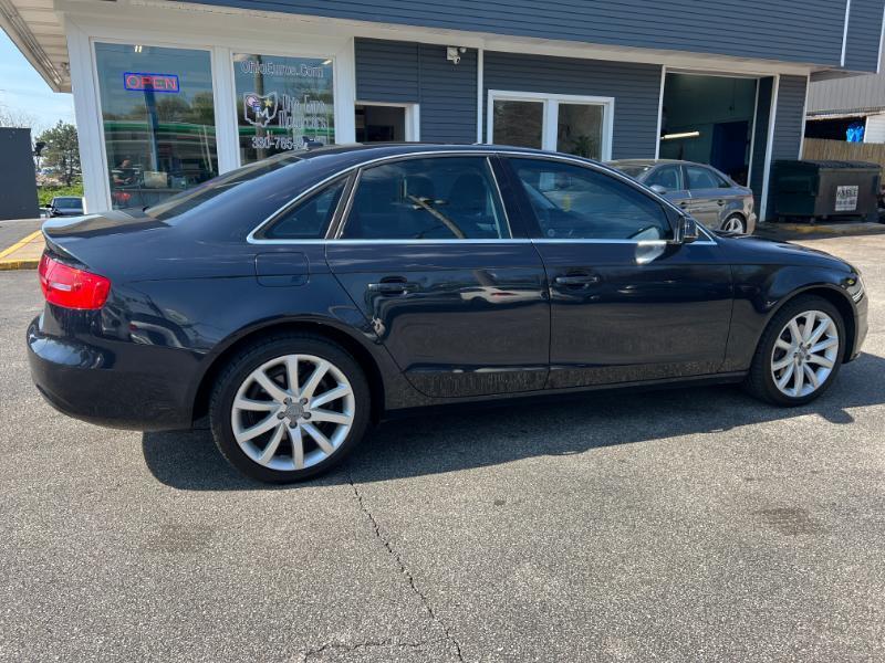 Audi A4 2.0T Premium Sedan quattro Manual 2013