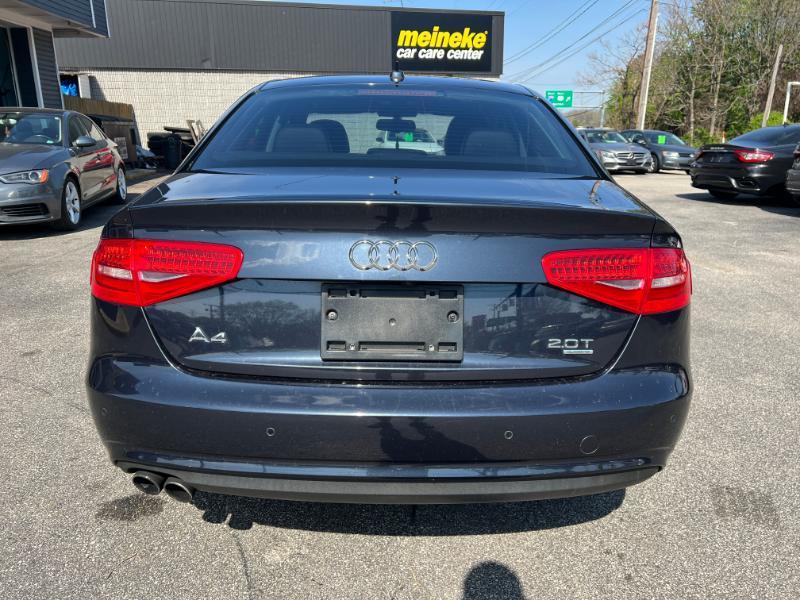 Audi A4 2.0T Premium Sedan quattro Manual 2013