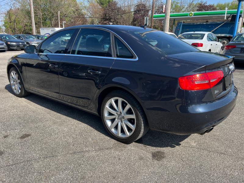 Audi A4 2.0T Premium Sedan quattro Manual 2013