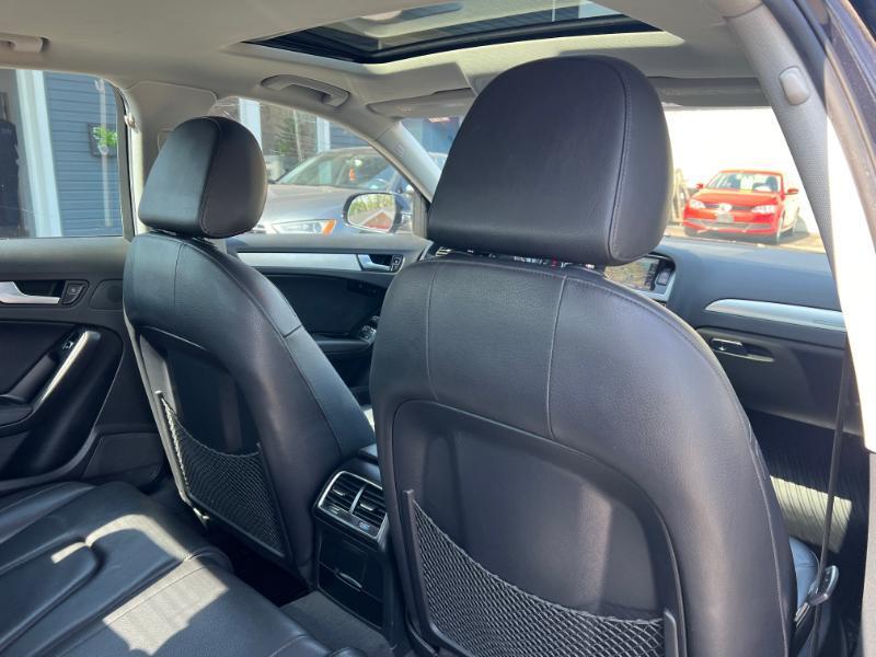 Audi A4 2.0T Premium Sedan quattro Manual 2013