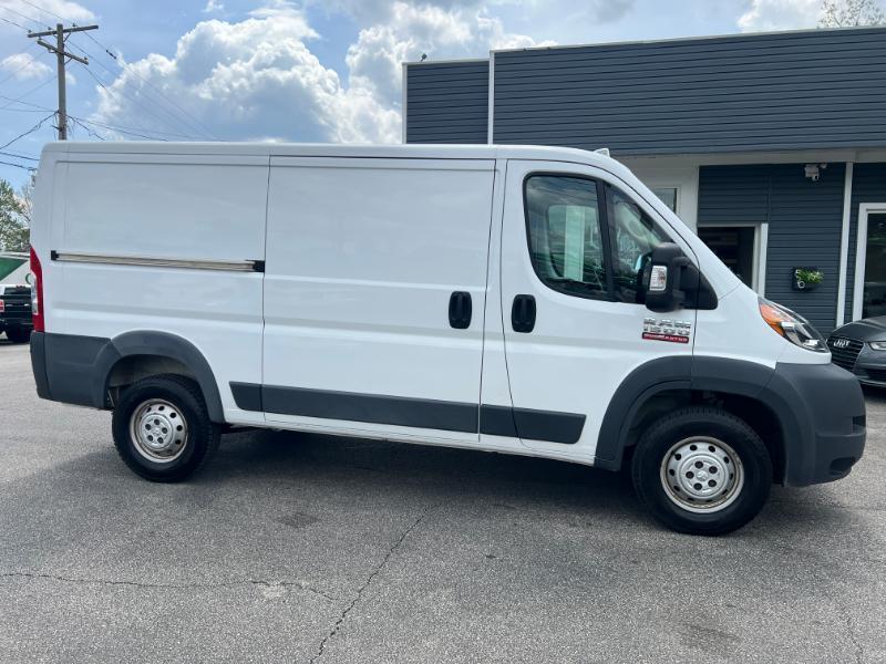 RAM Promaster 1500 Low Roof Tradesman 136-in. WB 2018