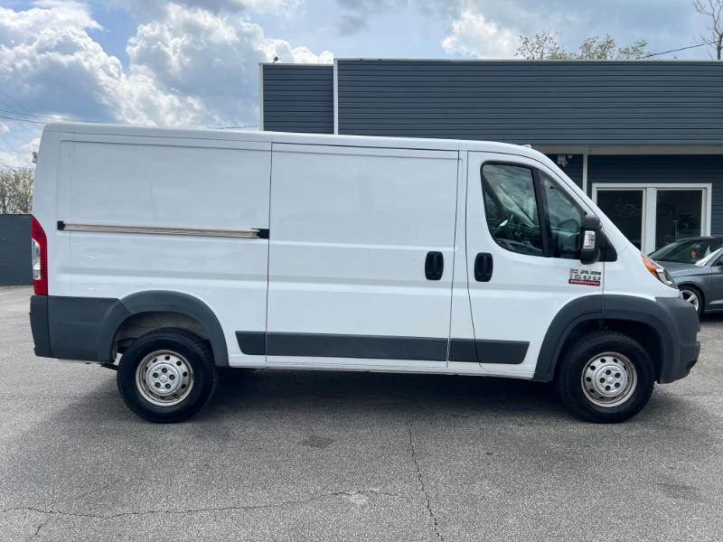 RAM Promaster 1500 Low Roof Tradesman 136-in. WB 2018