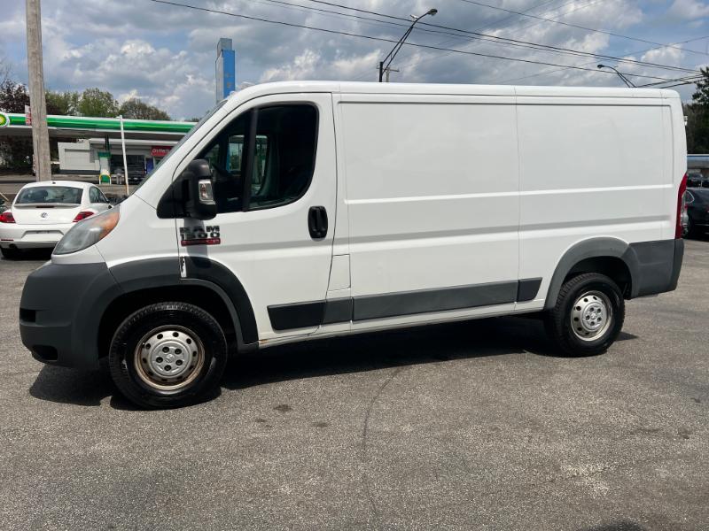 RAM Promaster 1500 Low Roof Tradesman 136-in. WB 2018