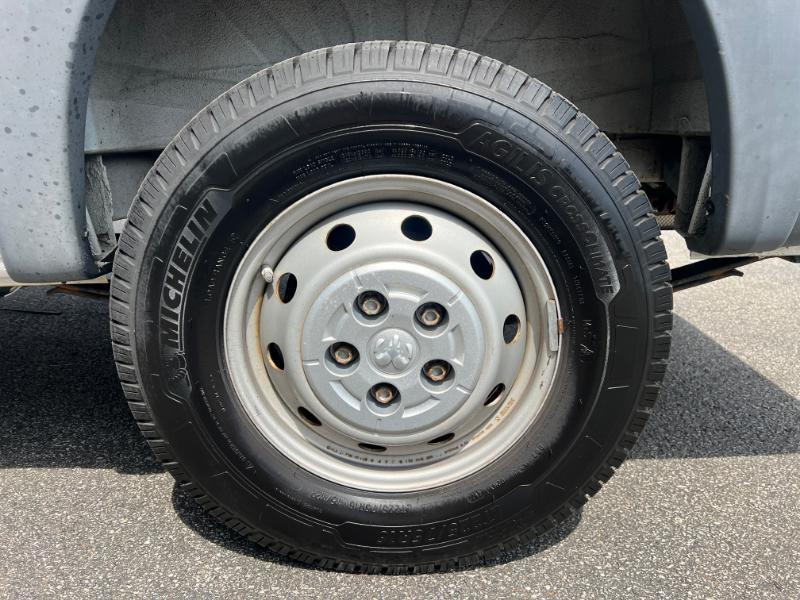 RAM Promaster 1500 Low Roof Tradesman 136-in. WB 2018