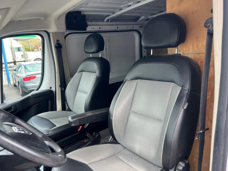 RAM Promaster 1500 Low Roof Tradesman 136-in. WB 2018