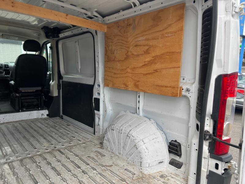 RAM Promaster 1500 Low Roof Tradesman 136-in. WB 2018