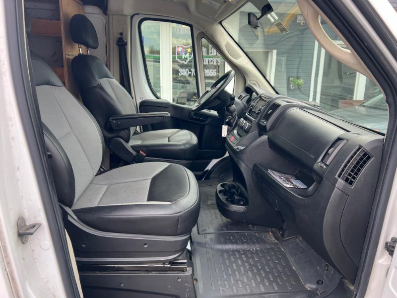 RAM Promaster 1500 Low Roof Tradesman 136-in. WB 2018