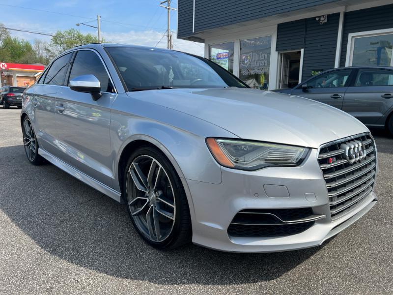 Audi S3 2.0T Premium Plus quattro 2015