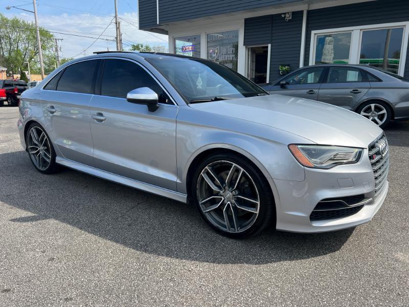 Audi S3 2.0T Premium Plus quattro 2015