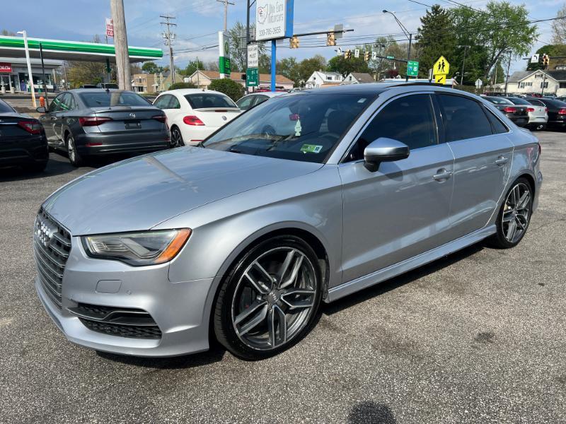 Audi S3 2.0T Premium Plus quattro 2015