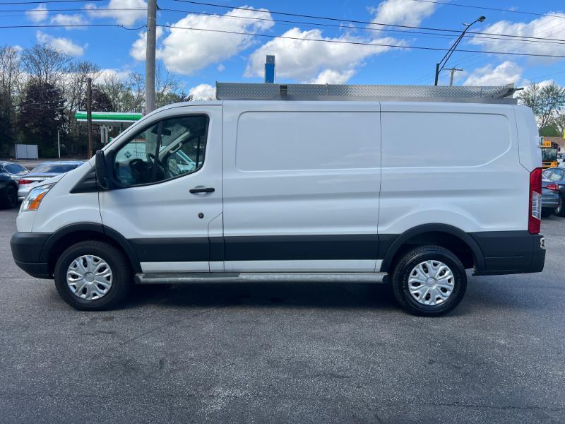 Ford Transit 250 Van Low Roof w/Sliding Pass. 130-in. WB 2019
