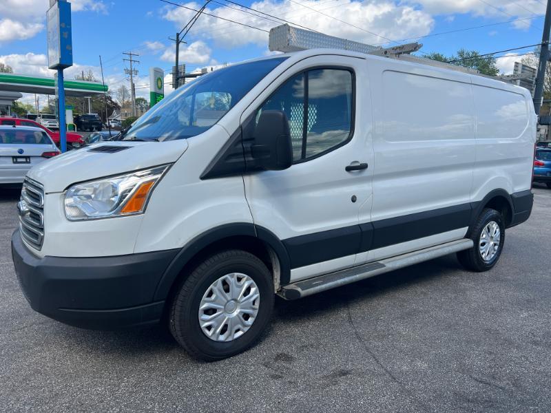 Ford Transit 250 Van Low Roof w/Sliding Pass. 130-in. WB 2019
