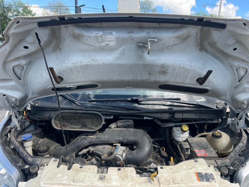 Ford Transit 250 Van Low Roof w/Sliding Pass. 130-in. WB 2019