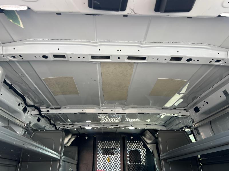 Ford Transit 250 Van Low Roof w/Sliding Pass. 130-in. WB 2019