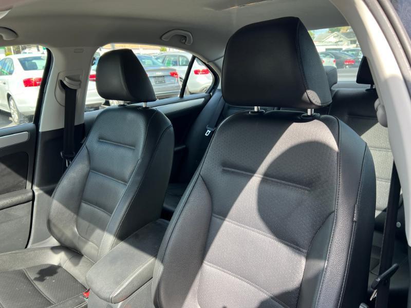 Volkswagen Jetta SE 2014