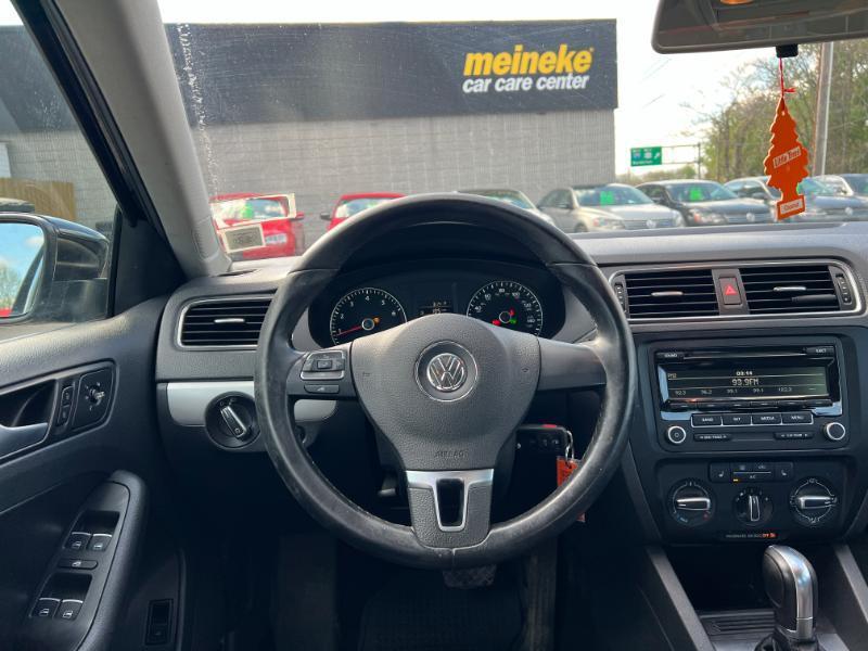Volkswagen Jetta SE 2014