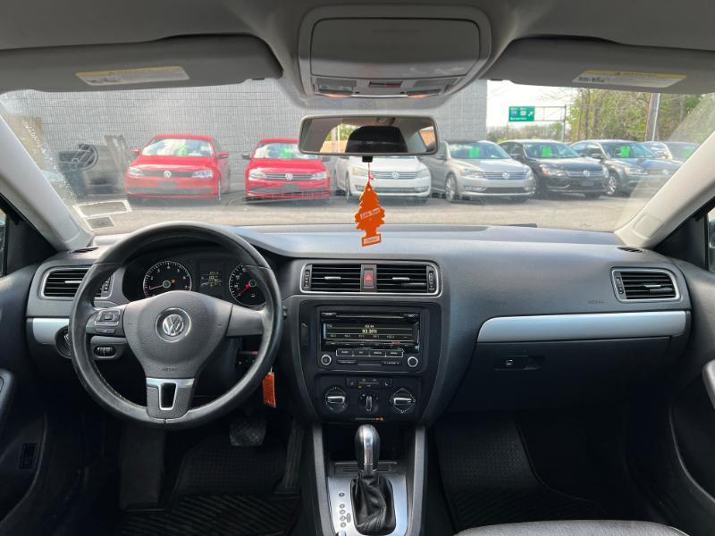 Volkswagen Jetta SE 2014