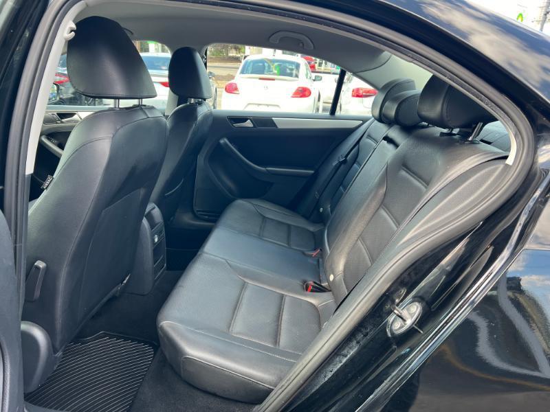 Volkswagen Jetta SE 2014