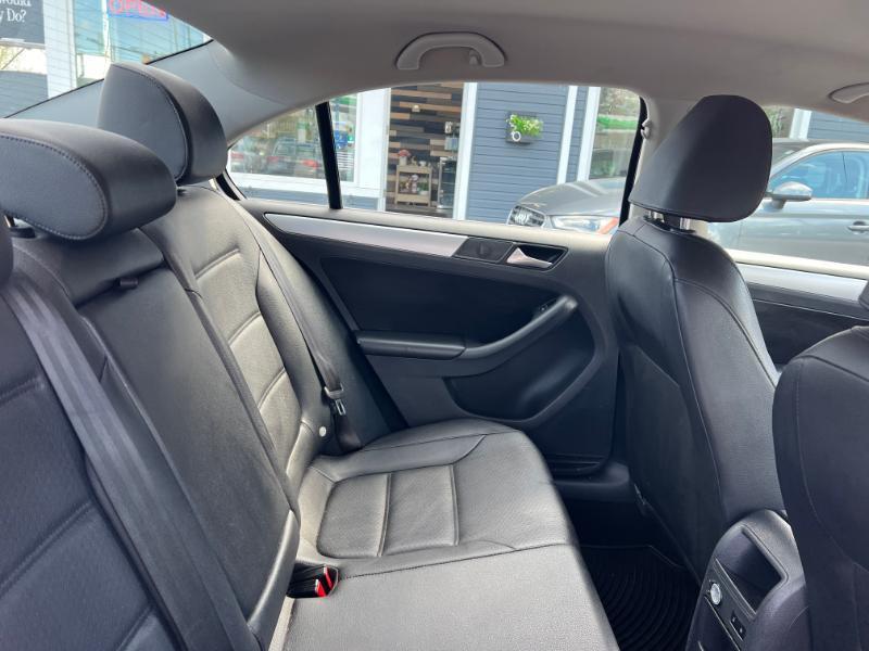 Volkswagen Jetta SE 2014