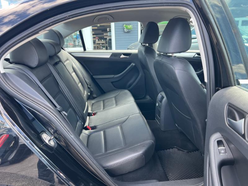 Volkswagen Jetta SE 2014