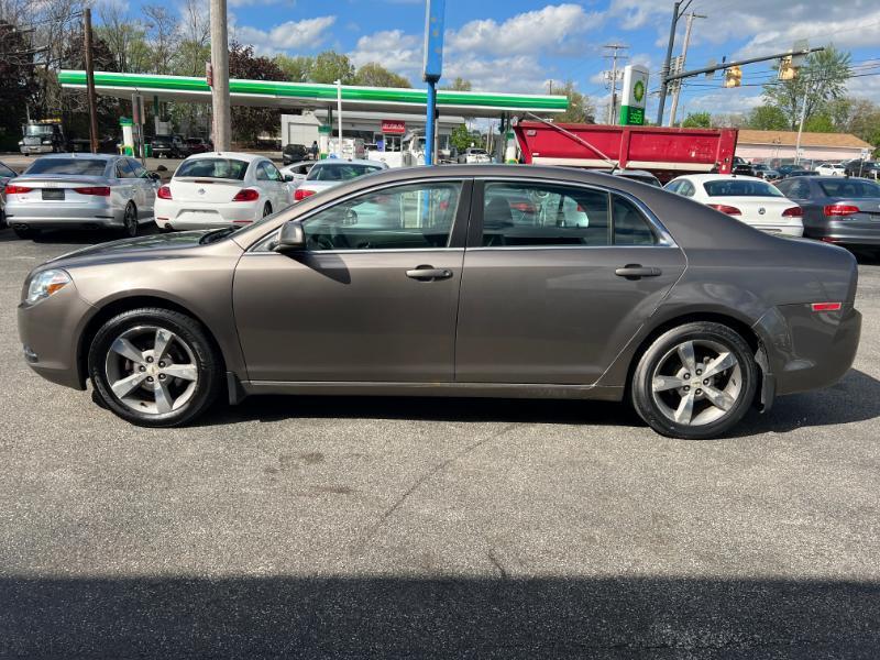 Chevrolet Malibu 1LT 2011