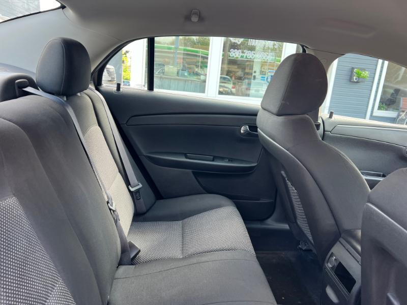 Chevrolet Malibu 1LT 2011