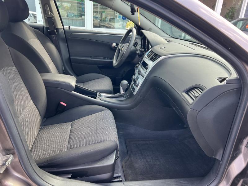 Chevrolet Malibu 1LT 2011