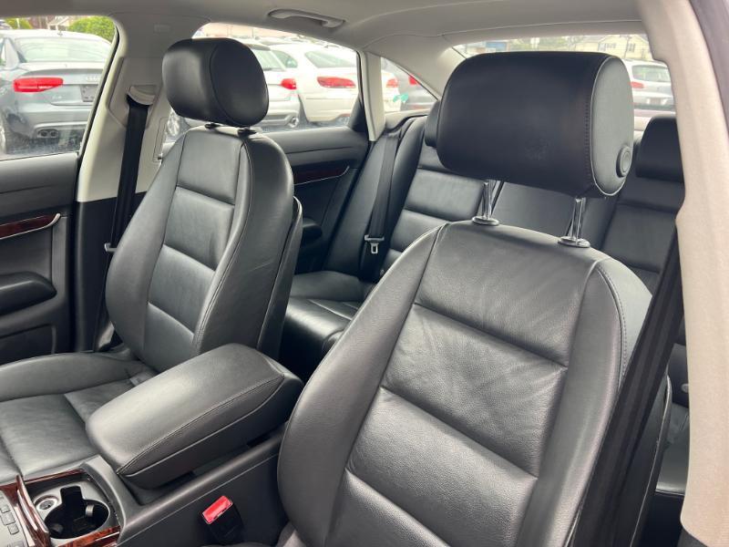 Audi A6 3.0T quattro Tiptronic 2011