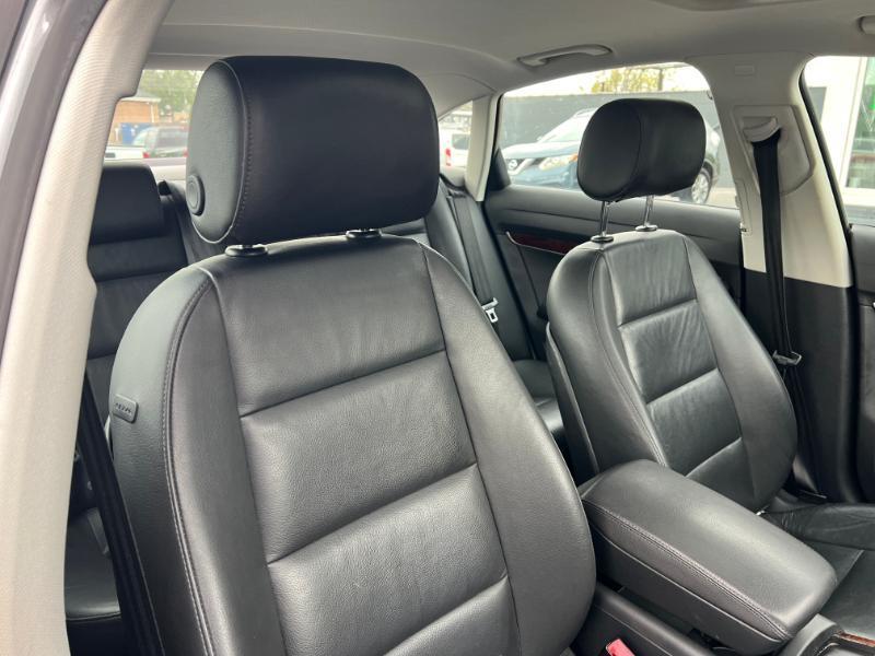 Audi A6 3.0T quattro Tiptronic 2011