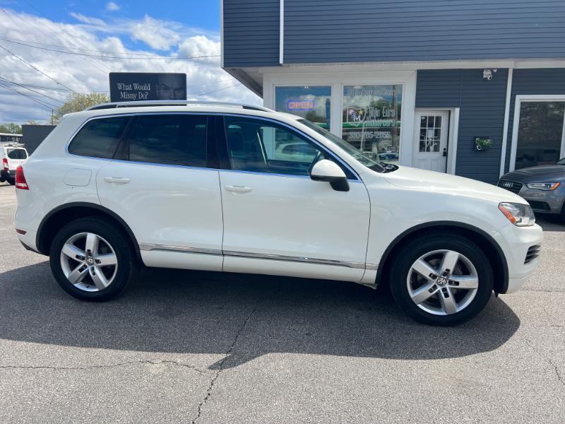 Volkswagen Touareg VR6 FSI 2011