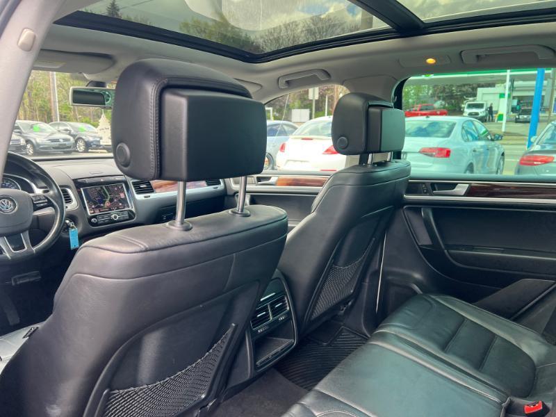 Volkswagen Touareg VR6 FSI 2011