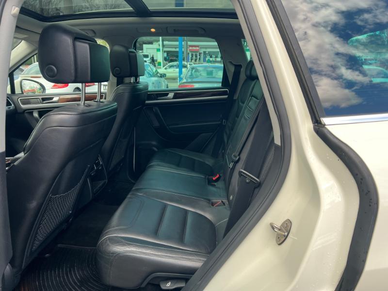 Volkswagen Touareg VR6 FSI 2011