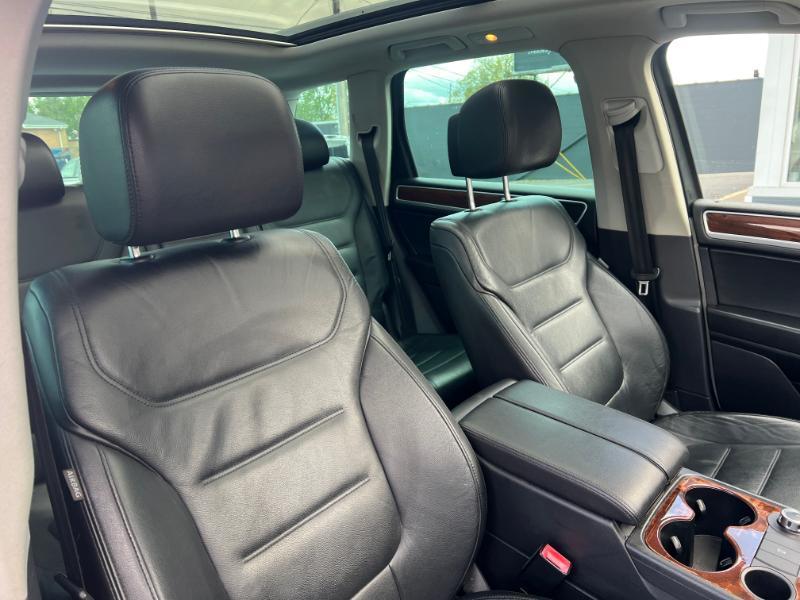 Volkswagen Touareg VR6 FSI 2011