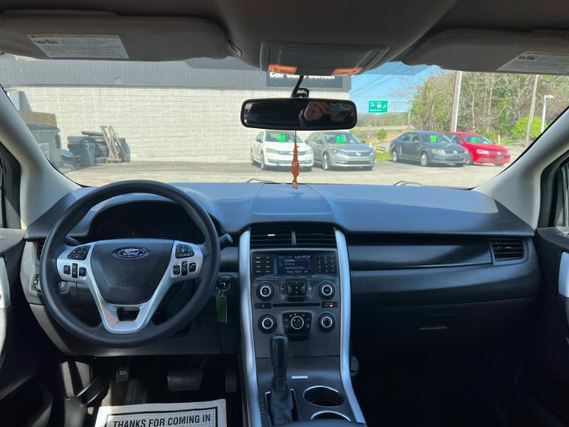 Ford Edge SE FWD 2013