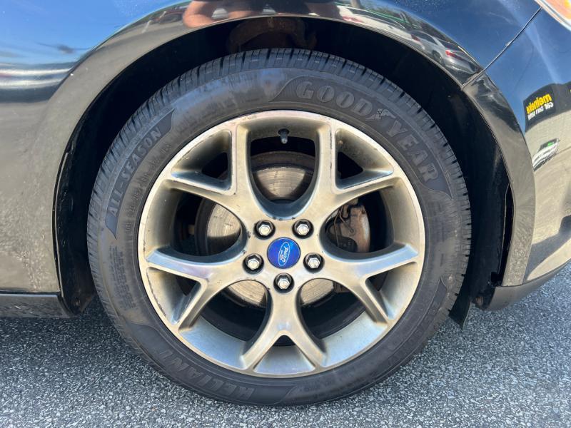 Ford Focus SE Sedan 2013
