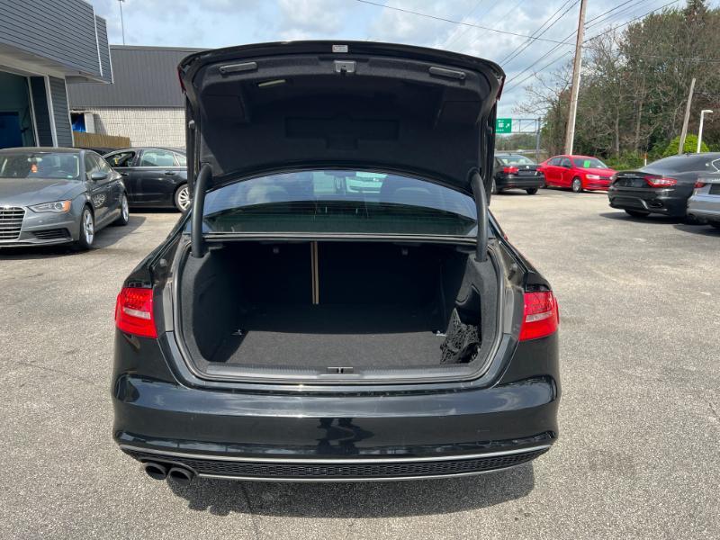 Audi A4 2.0T Sedan quattro Tiptronic 2014