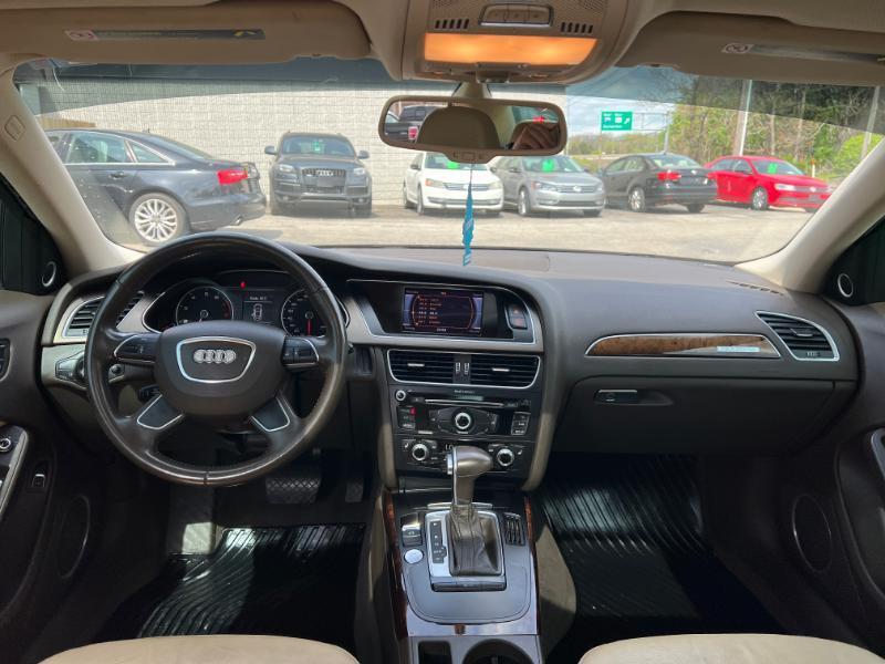 Audi A4 2.0T Sedan quattro Tiptronic 2014