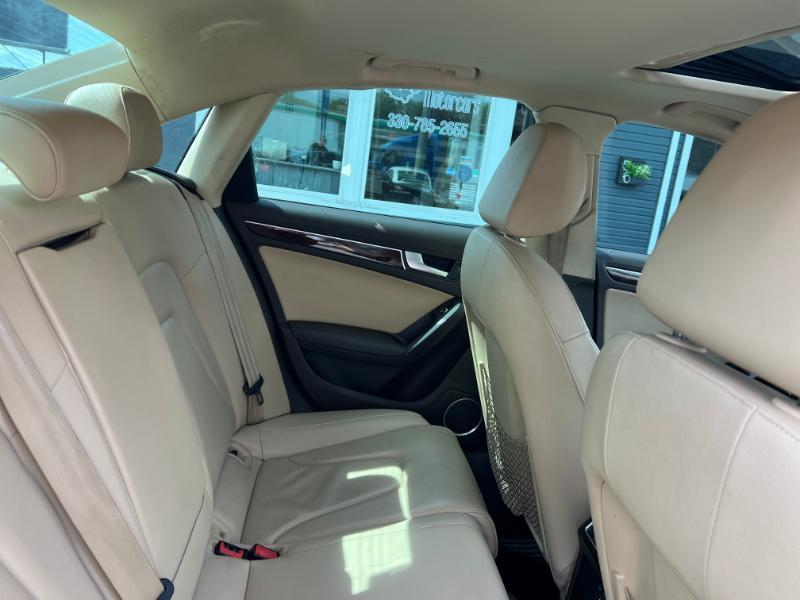 Audi A4 2.0T Sedan quattro Tiptronic 2014
