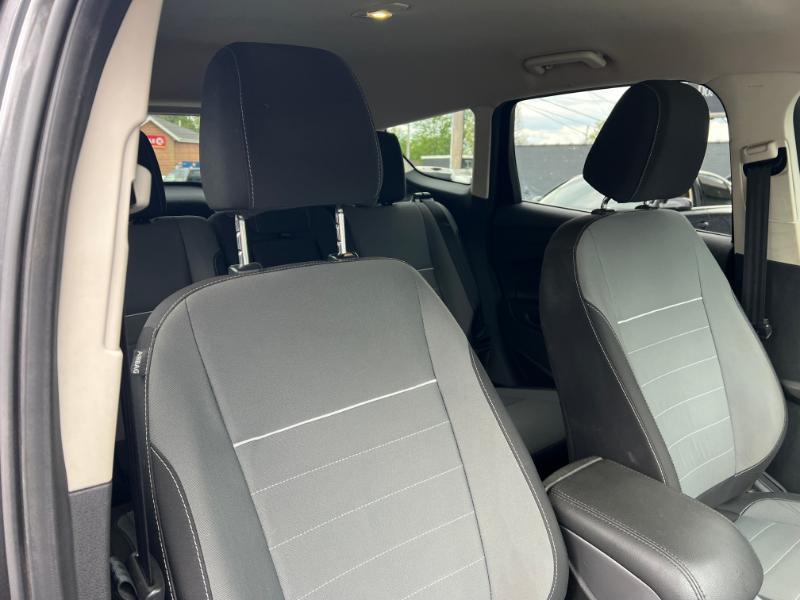 Ford Escape SE 4WD 2015